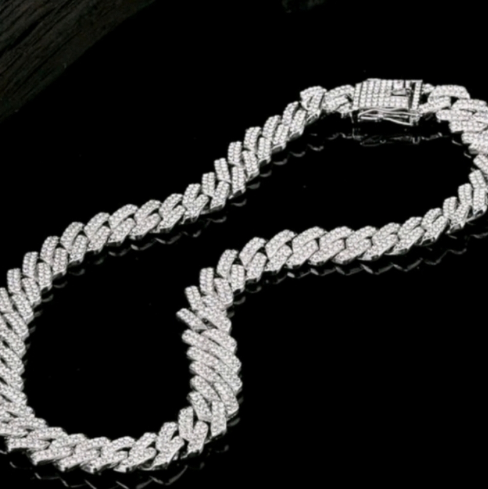 Men's Silver Cuban Link Chain Necklace
